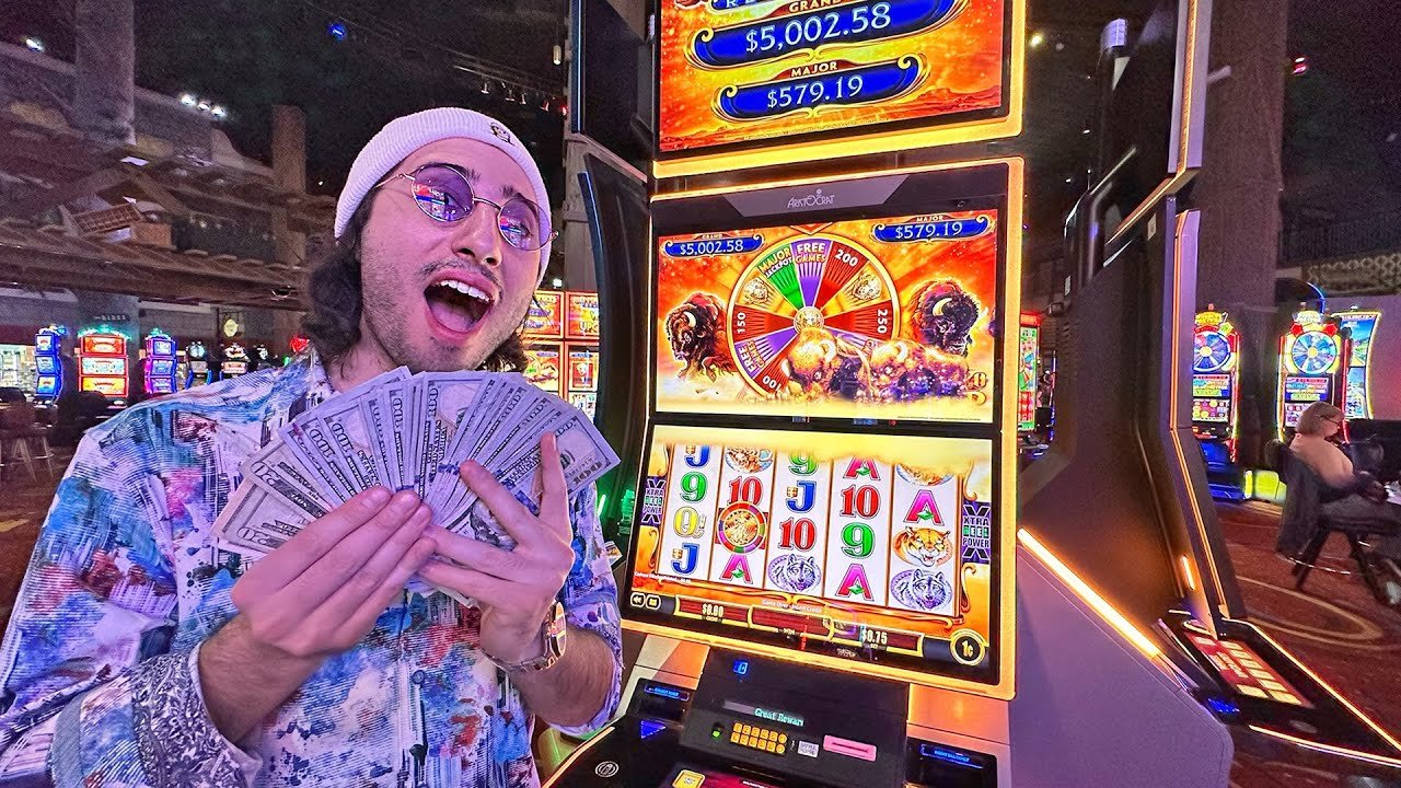 I Won The GRAND JACKPOT! (My Biggest Slot Machine Win...EVER) - YouTube
